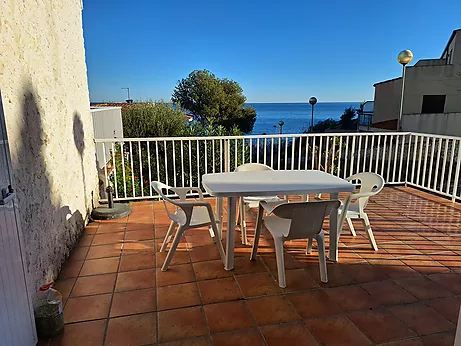 Apartament en lloguer a Llançà