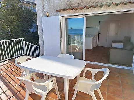 Apartament en lloguer a Llançà