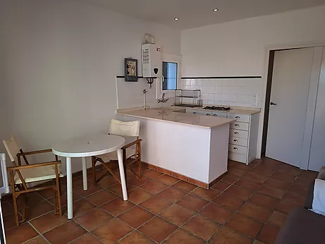 Apartament en lloguer a Llançà