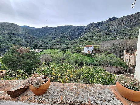 Encantadora Casa de poble a la Vall de Santa Creu en Venda